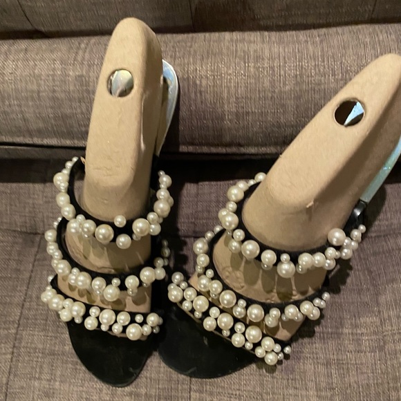 Zara Chunky Pearl Sandals - Picture 4 of 9